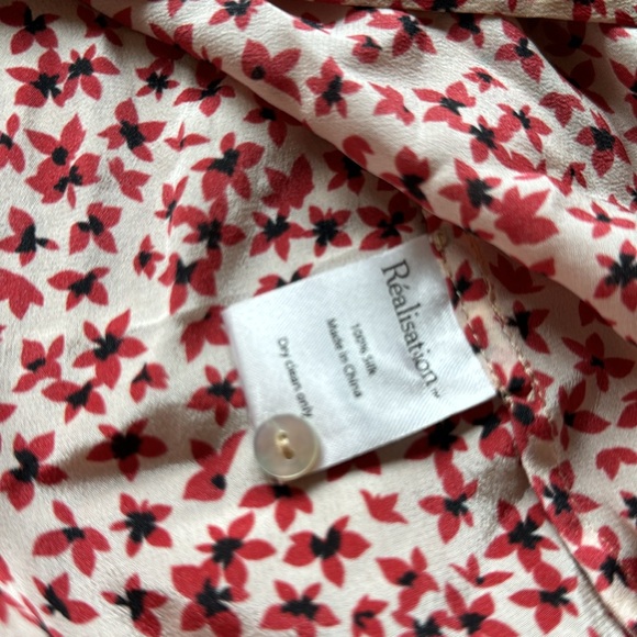 Worn once realization floral dress - Picture 3 of 5